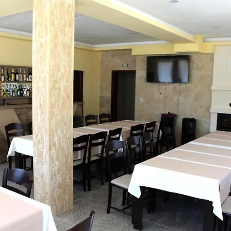 Maison d'hôtes Манастирска Стряха *